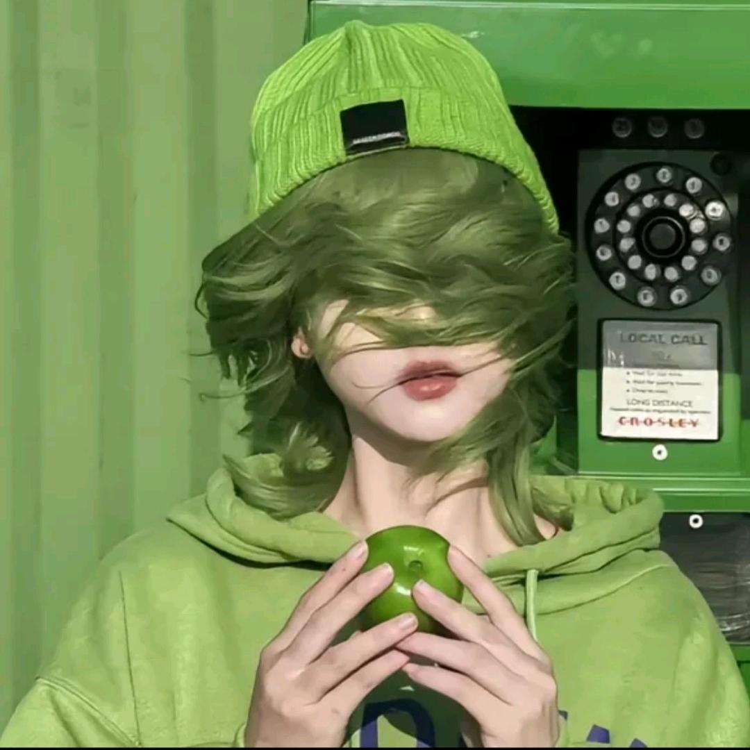 ღ