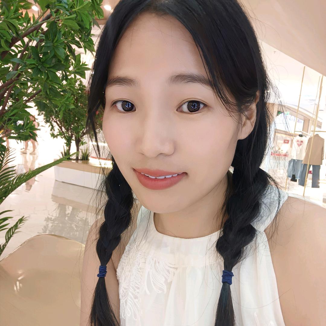 简腾艾