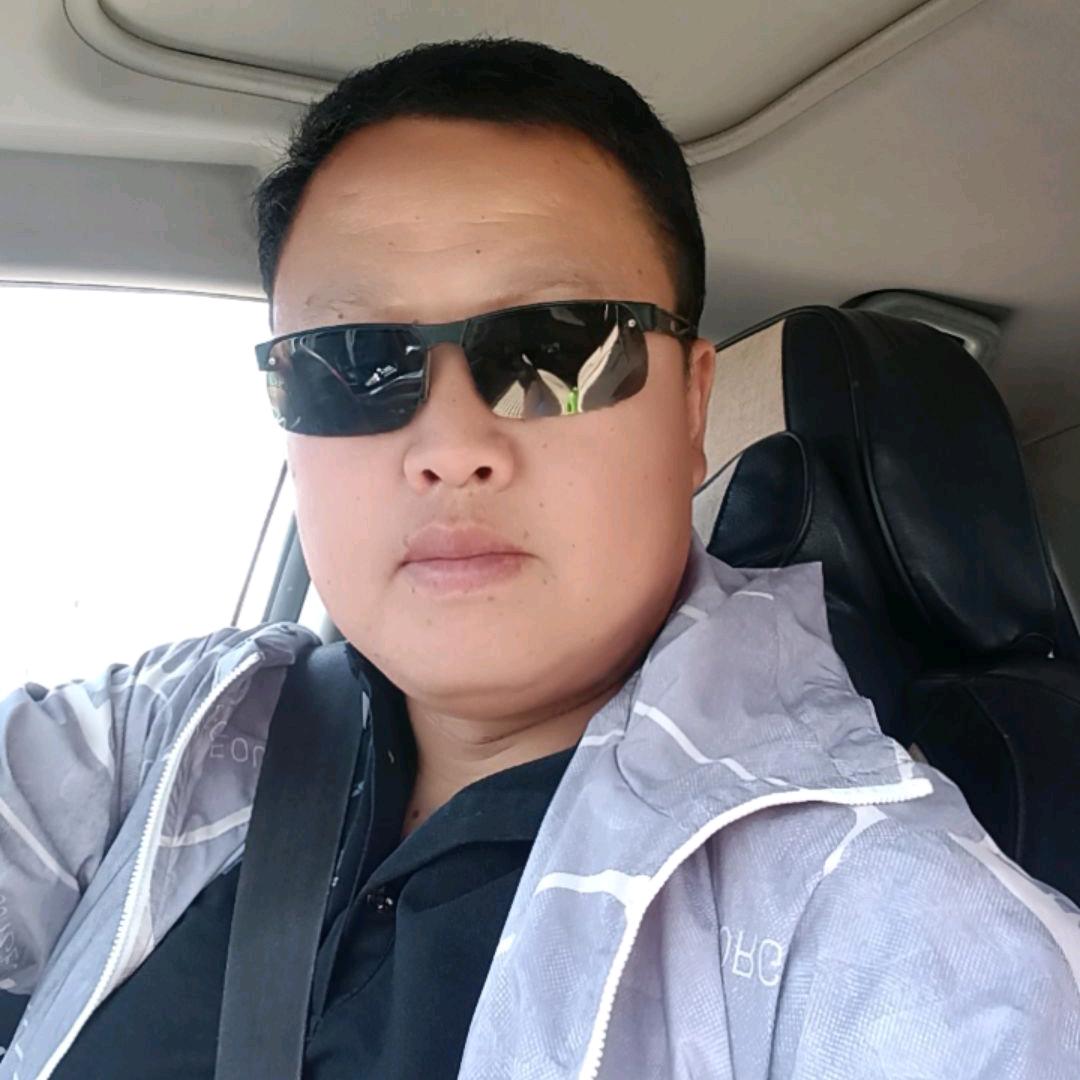 亿隆