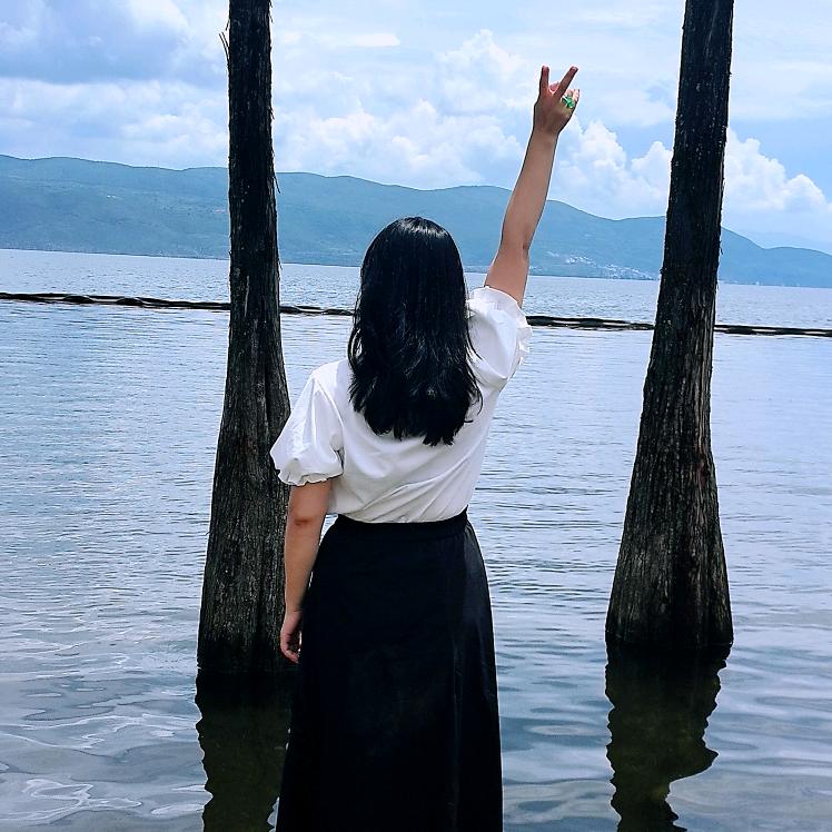 梦凡小姐姐