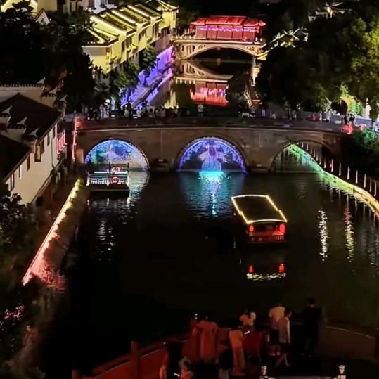 凌锐💜 🔥⁹ ² ⁰ ⁰