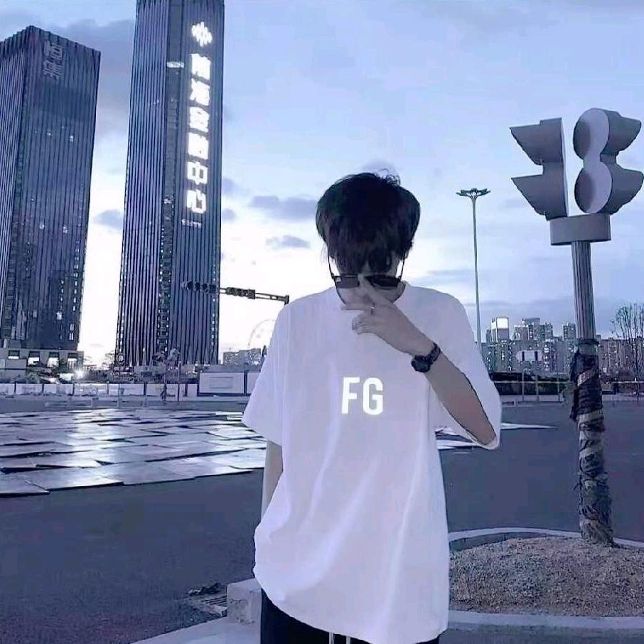 先生。你好