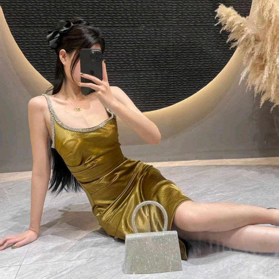 @深圳前海 晞玟服饰