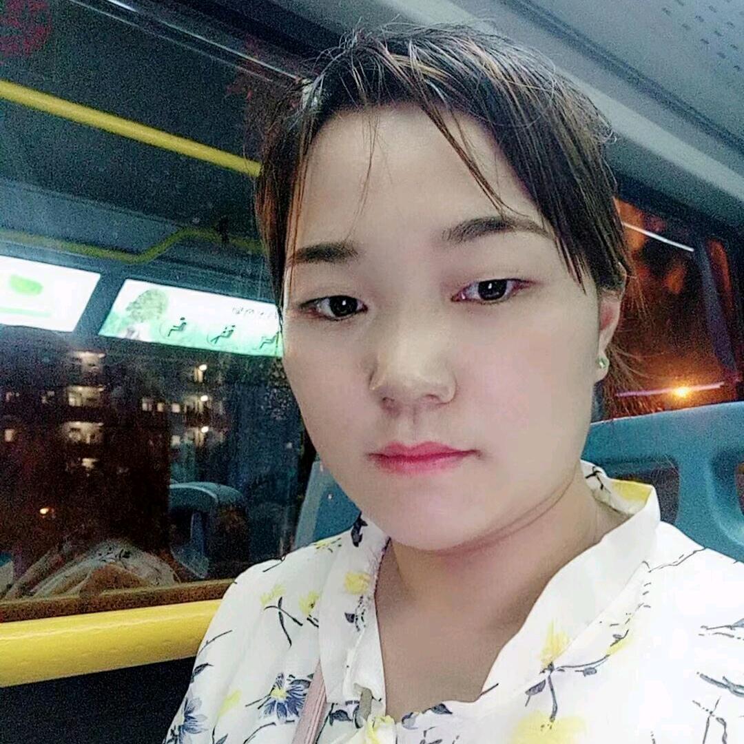 李韵瑶三宝妈
