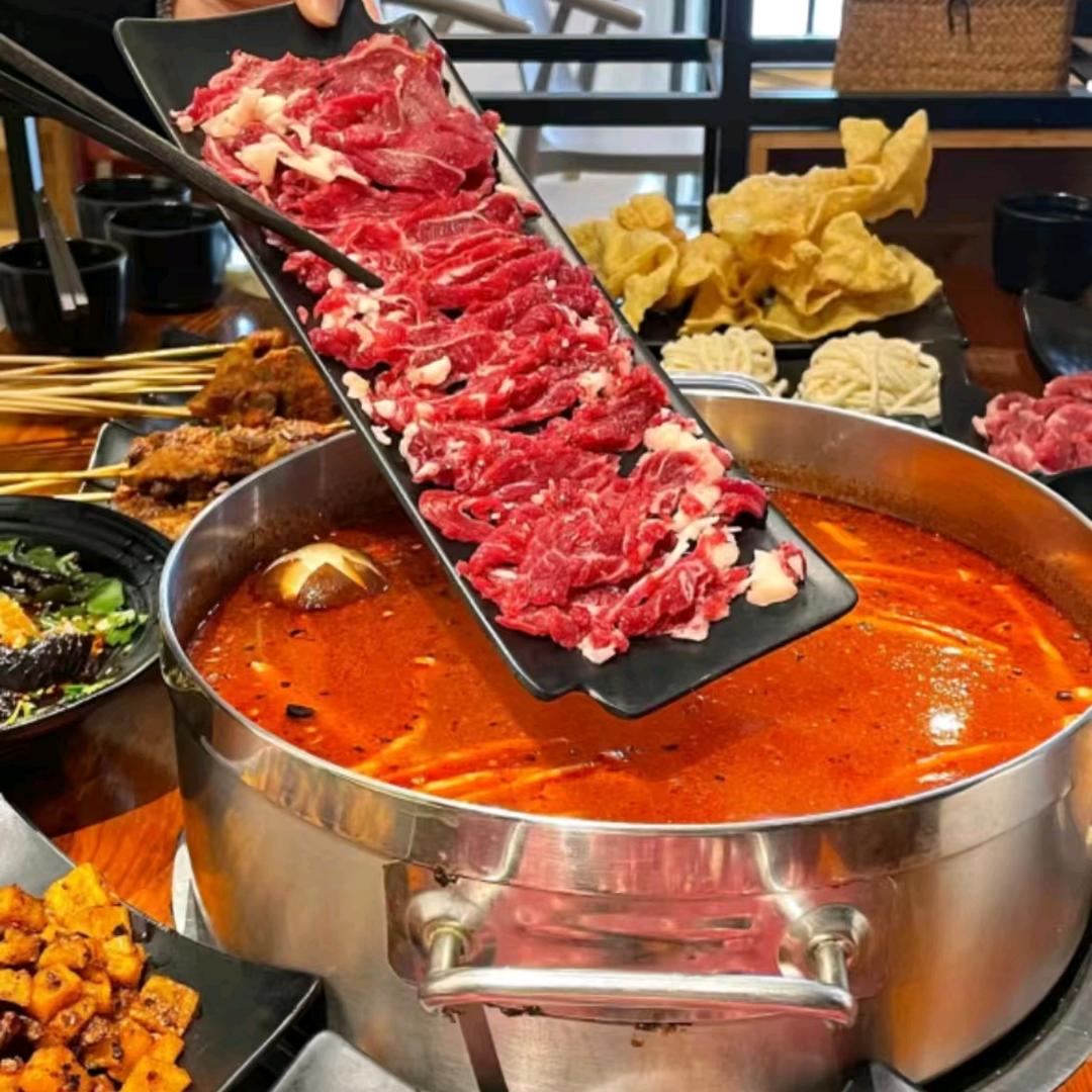 苗岭印象酸汤牛肉火锅（中寰店）