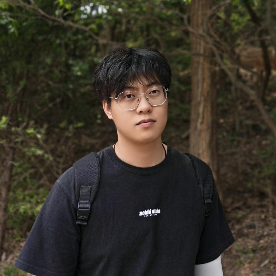 屠三三