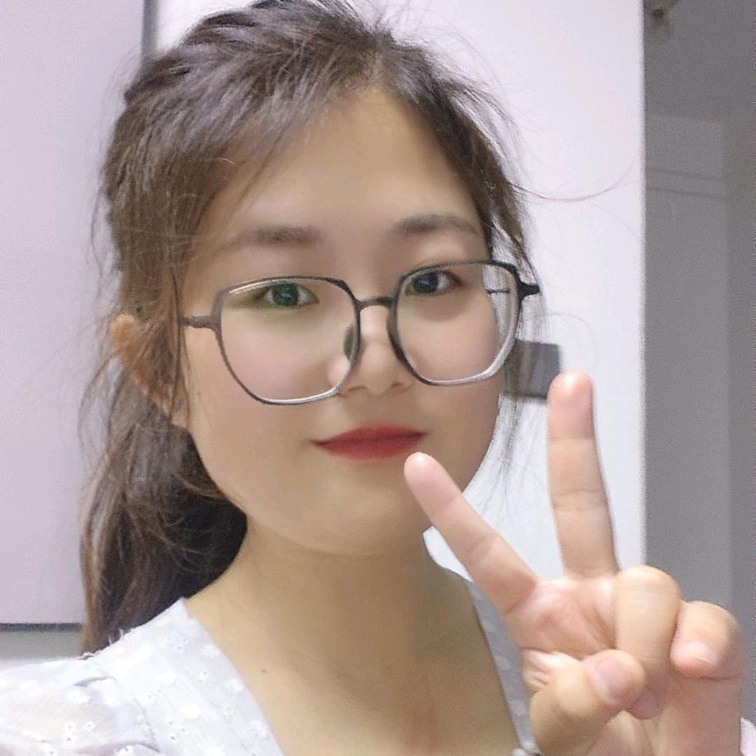 小赵在摆摊