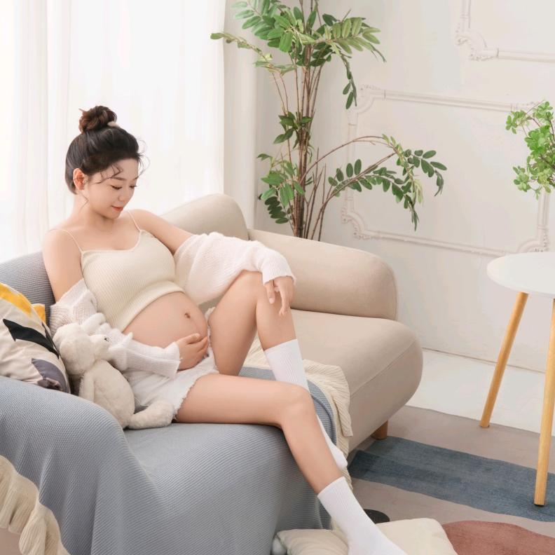 是小铱铱麻咪吖