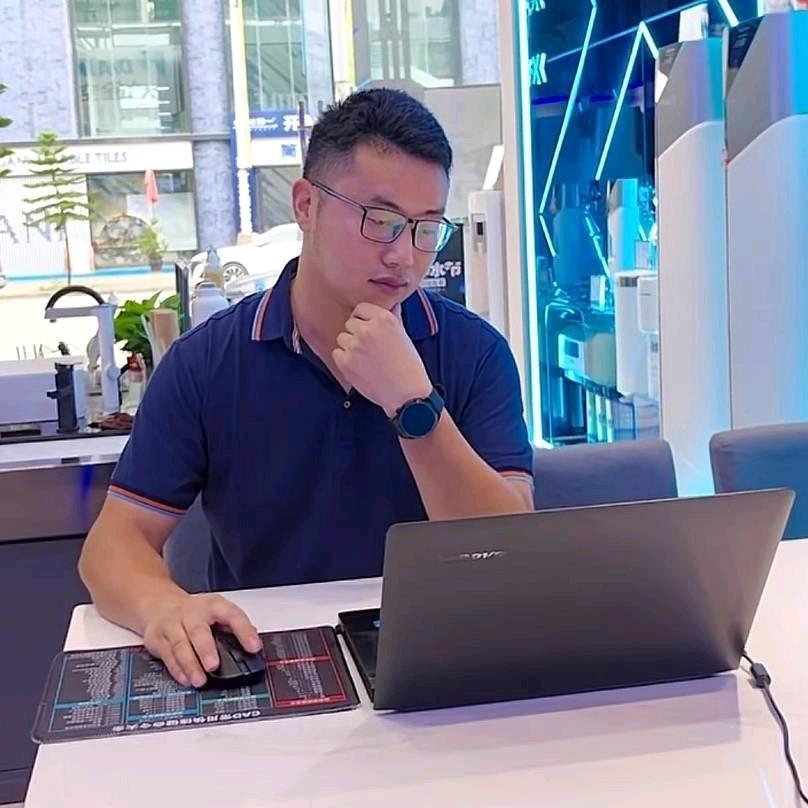 渠县做【暖气.中央空调.厨电】杨佰霖