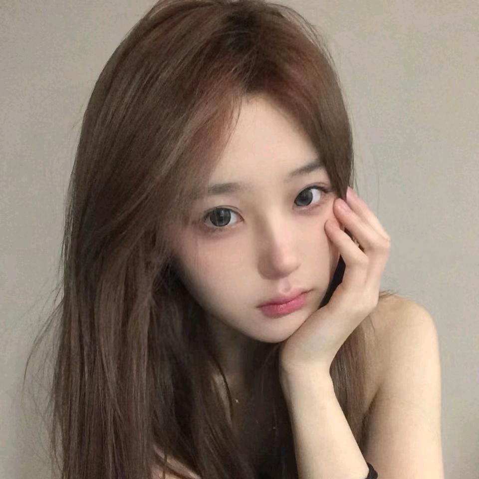 柒玥.