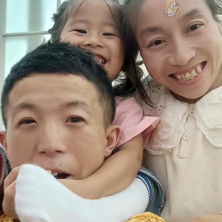 网红闫叔 晚上8-9点开播