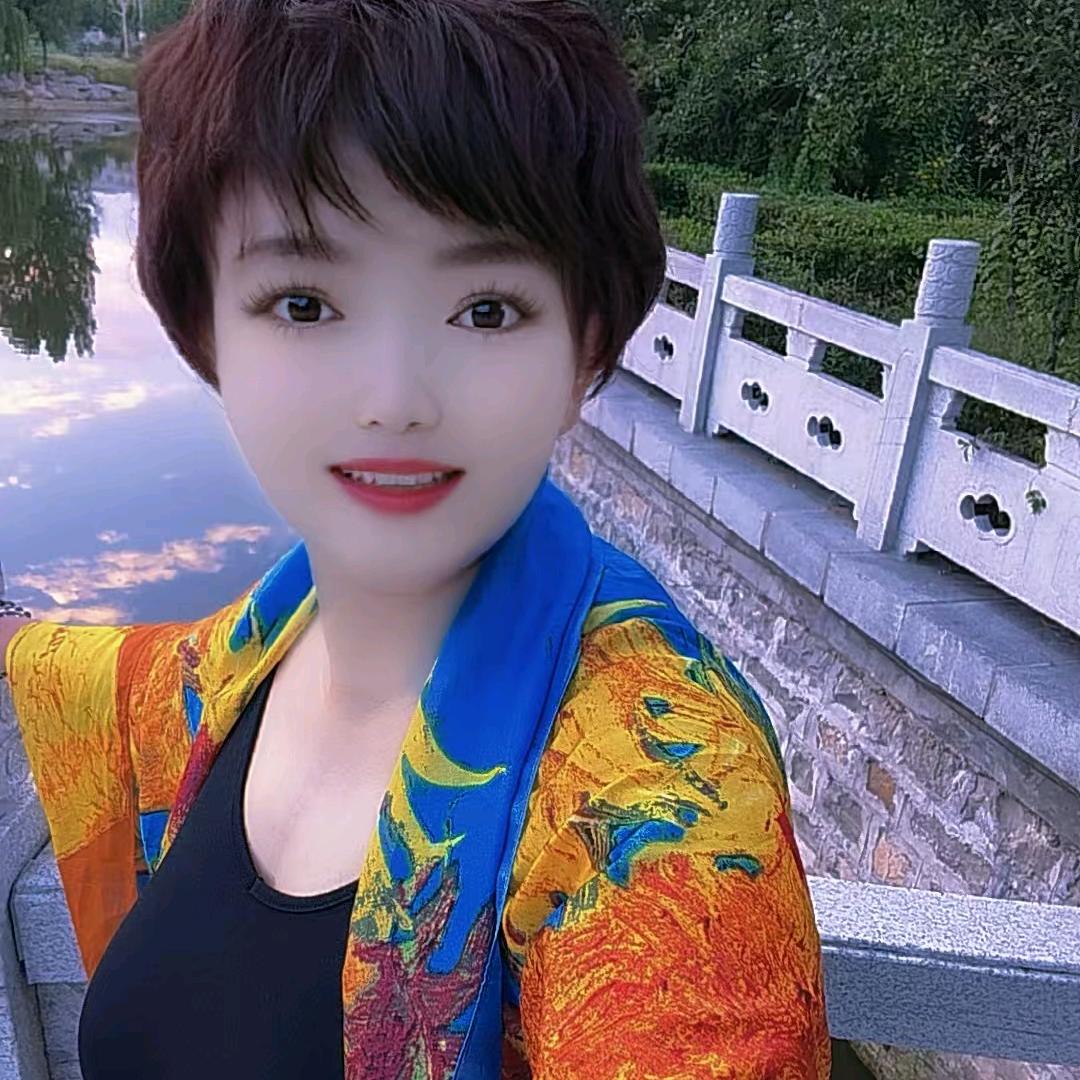 糖果妈[打怪兽]🎤每晚20:26直播