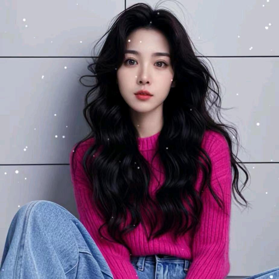 美妞爱打游戏呦