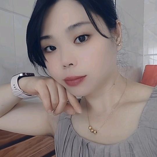 英子（户外肩颈按摩）