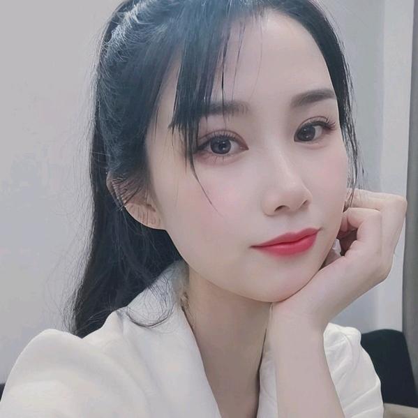云