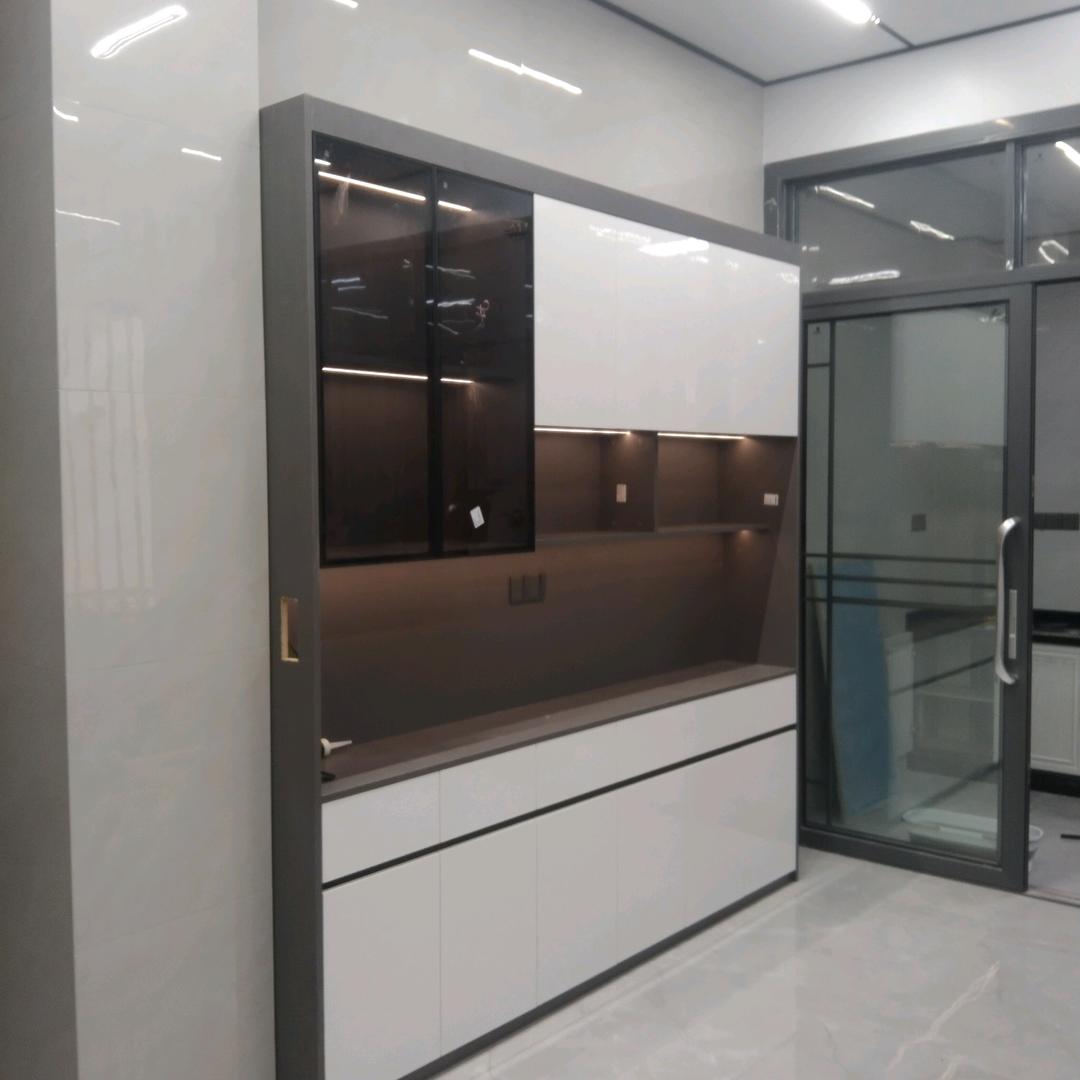 章辉家居。阿扬