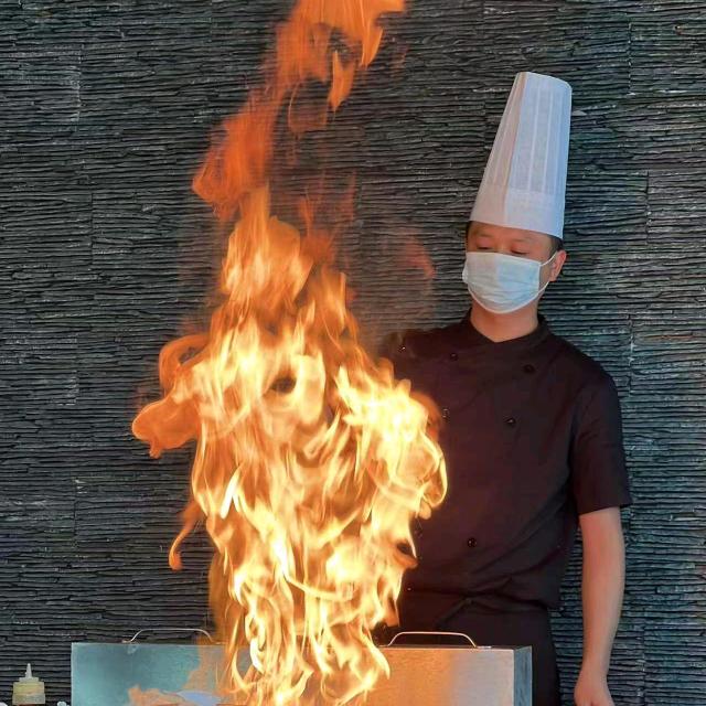 铁板赵厨