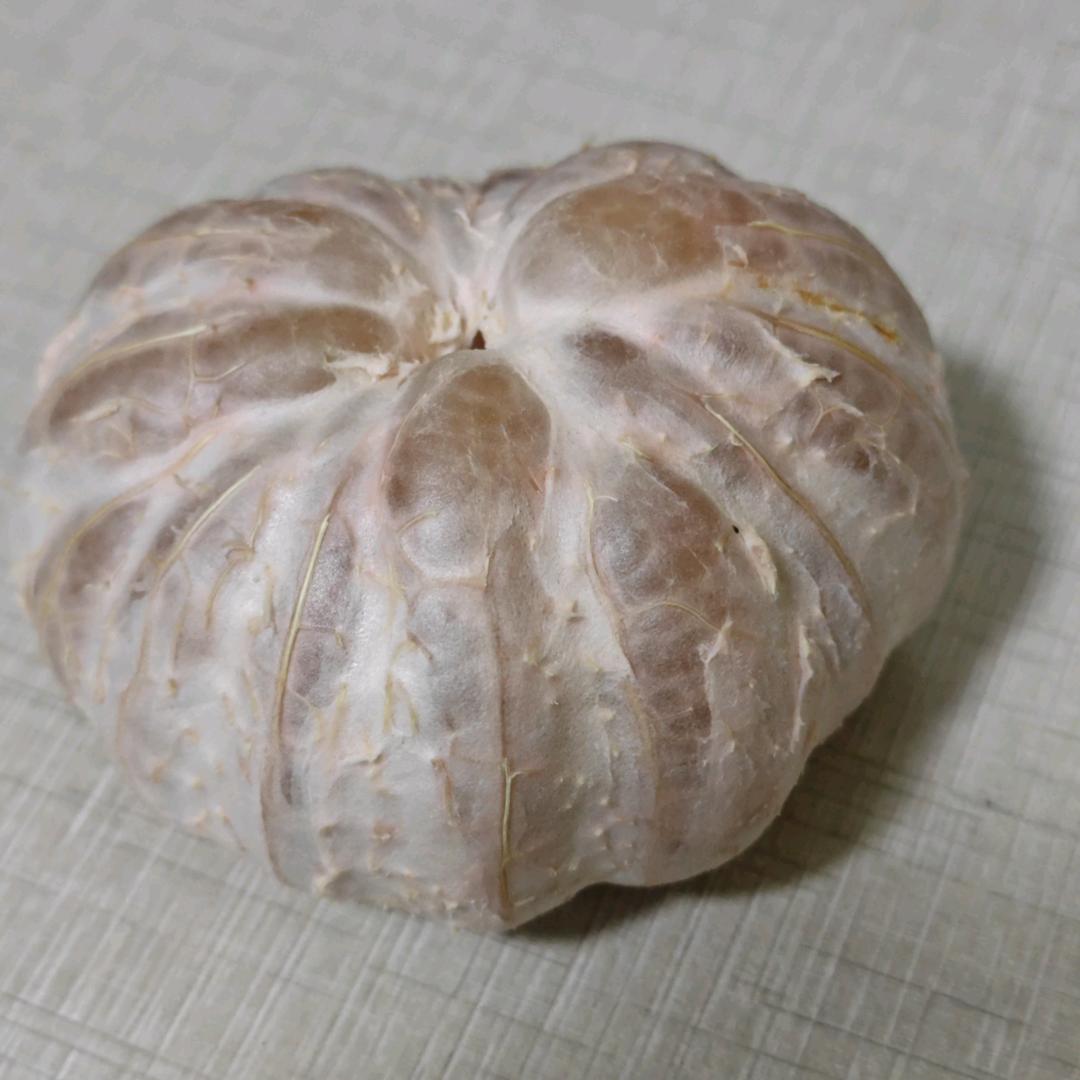 剥柚子