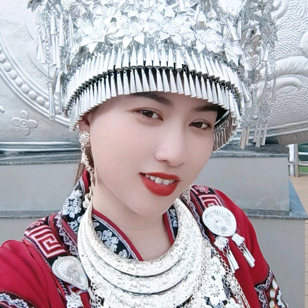 乡下丫头小凤