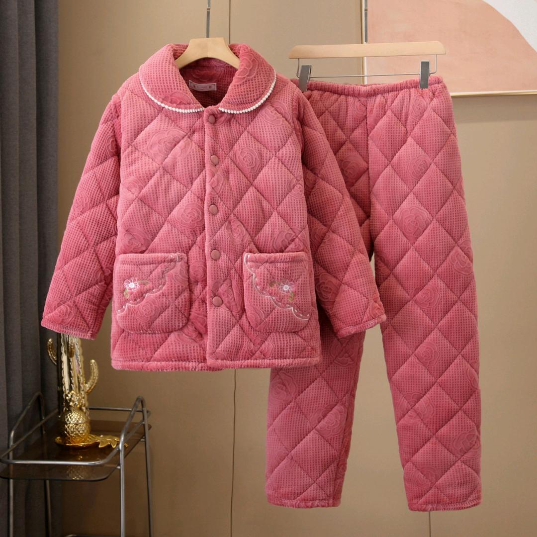 嘉妃服饰商行