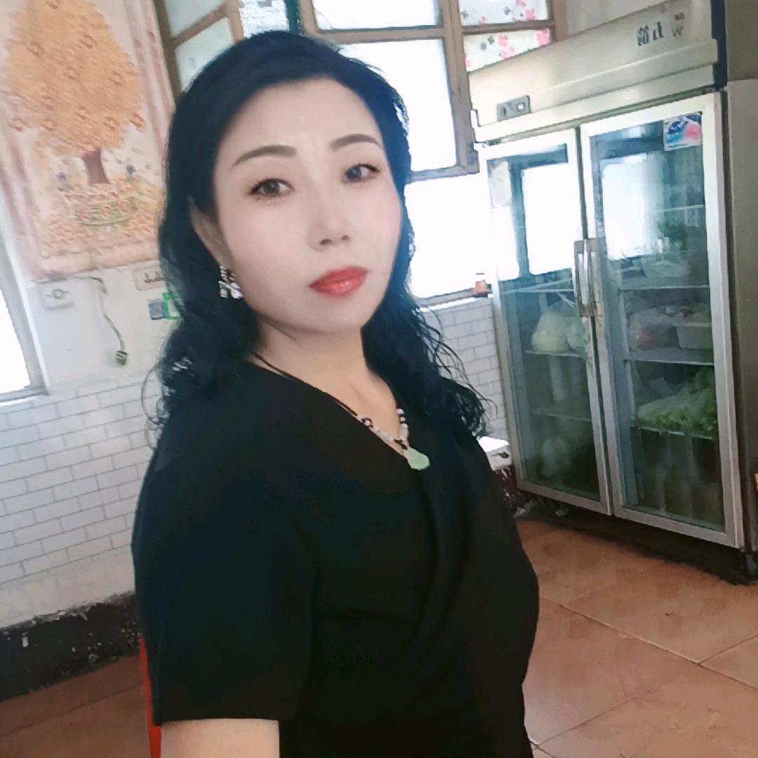 梅姐（拒私聊）