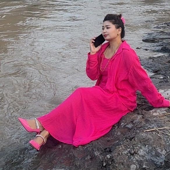 伊宁市痴心商贸有限公司