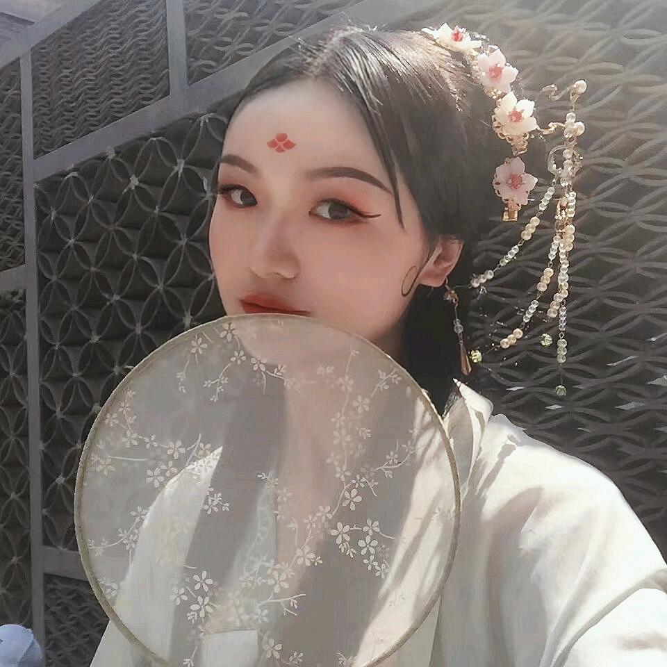 王七七