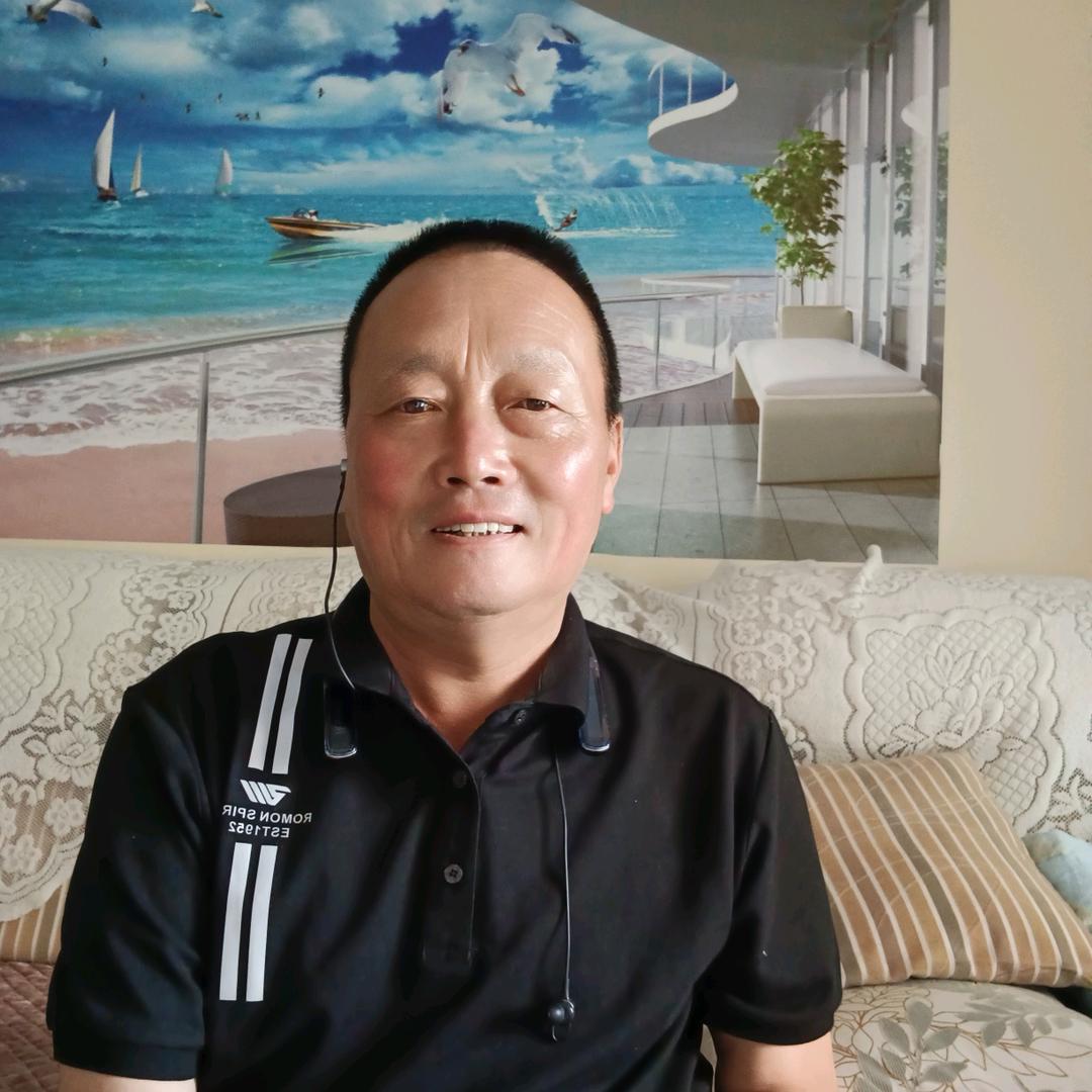 文哥1唱歌（早上六点多开播）
