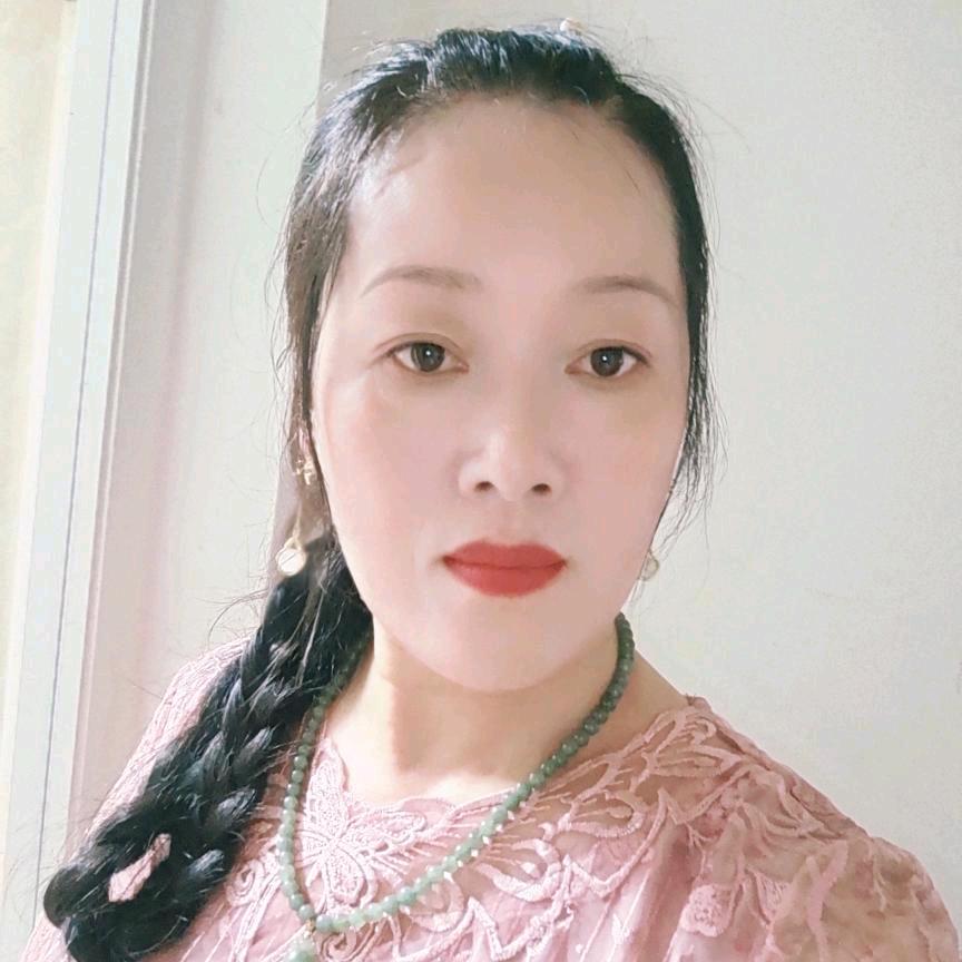 樱花正飞扬