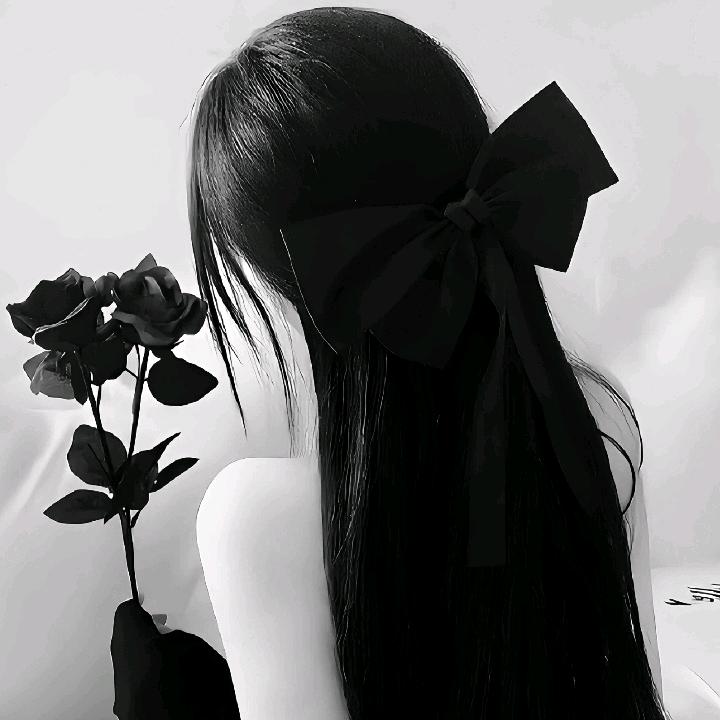 山月.