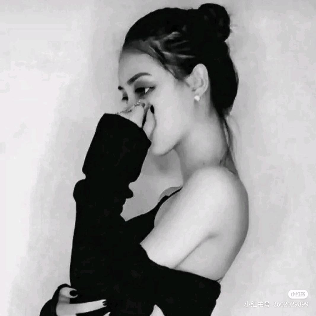 莉-
