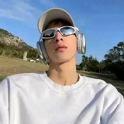 Elio