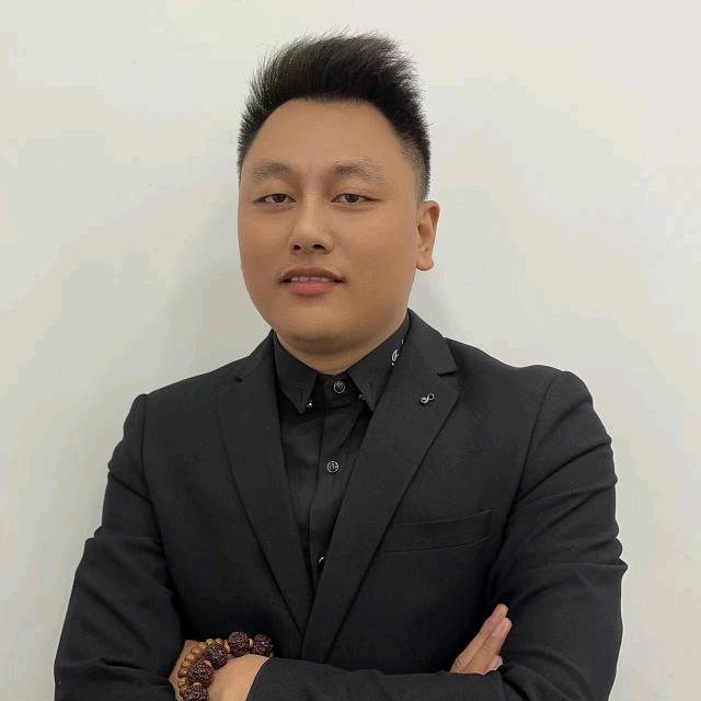 @上海卖房子的小石头