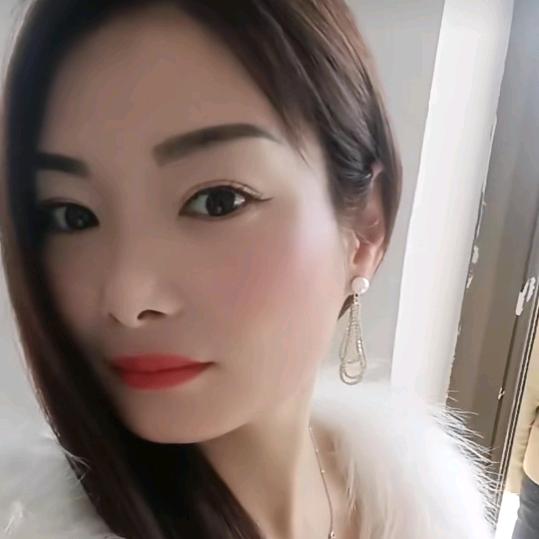 请叫我…雙姐😜