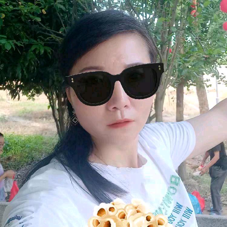 80后   单亲妈妈。一人闯天下。