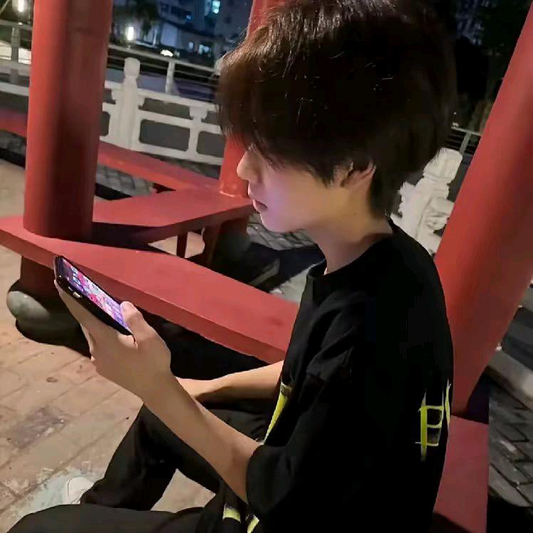 鑫达汽车装潢娜娜