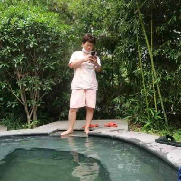 70后的宝奶奶开心快乐