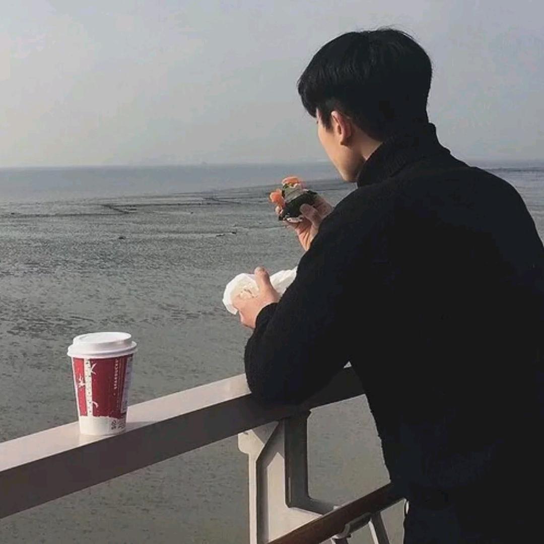 晴天穿搭