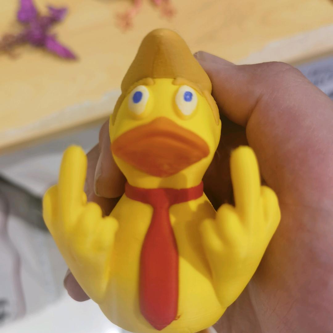 俊波潮玩小铺子