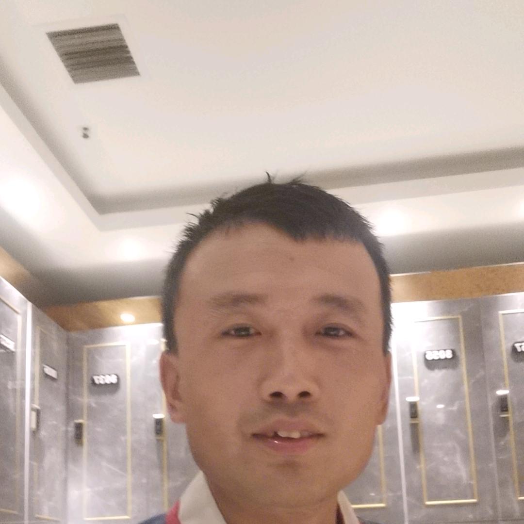 兔牙小杰