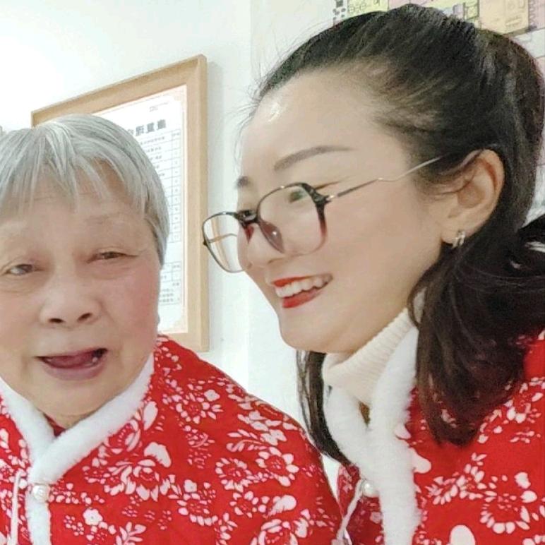 鱼嘴镇养老服务中心（李院长）