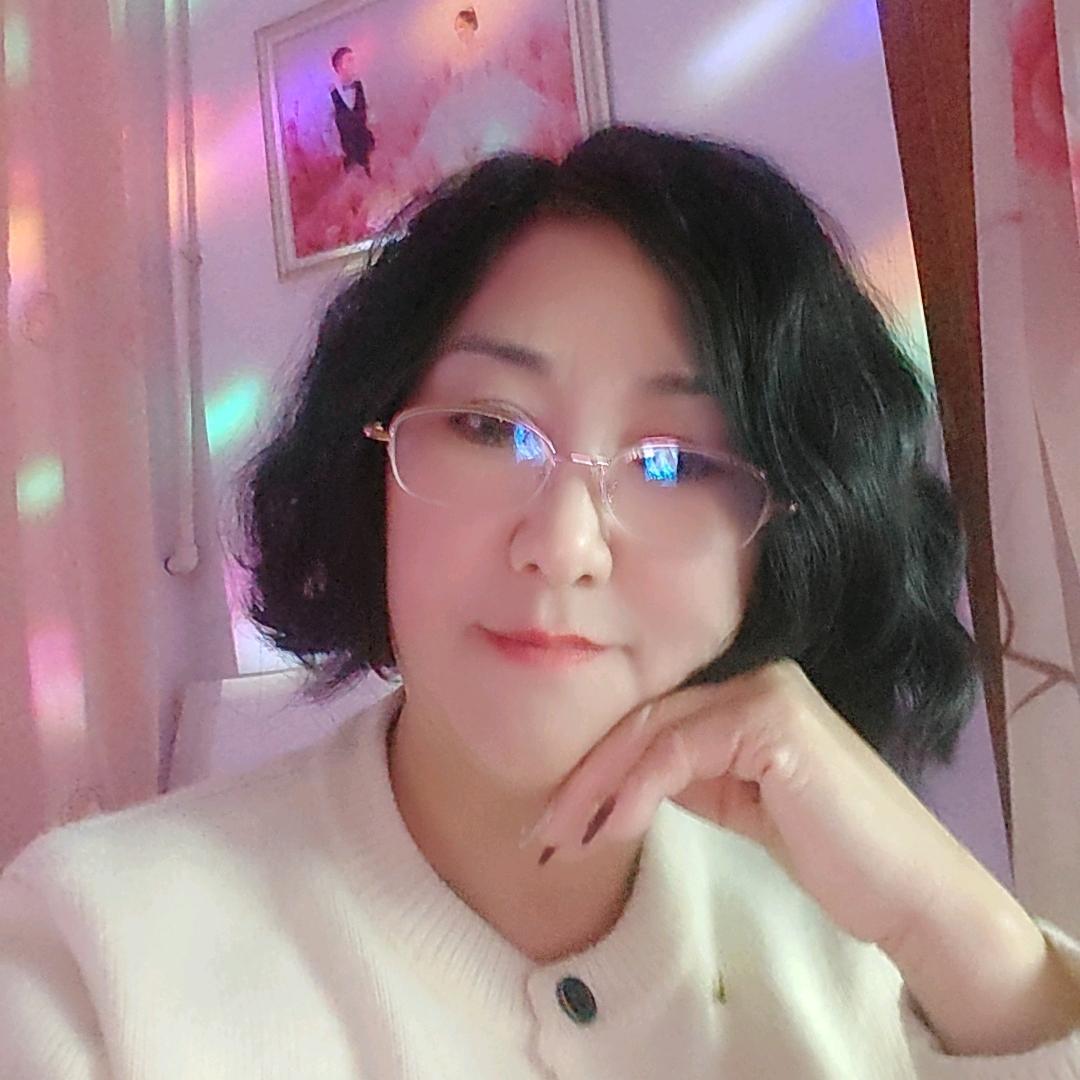 阿芳🎤:晚上7点50