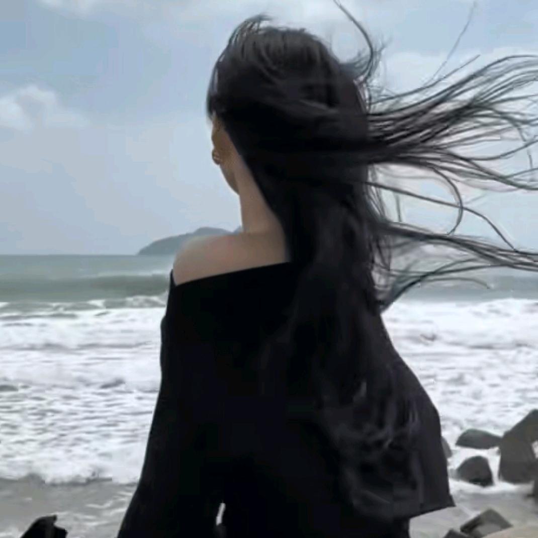 [em]e2252[/em]白开水