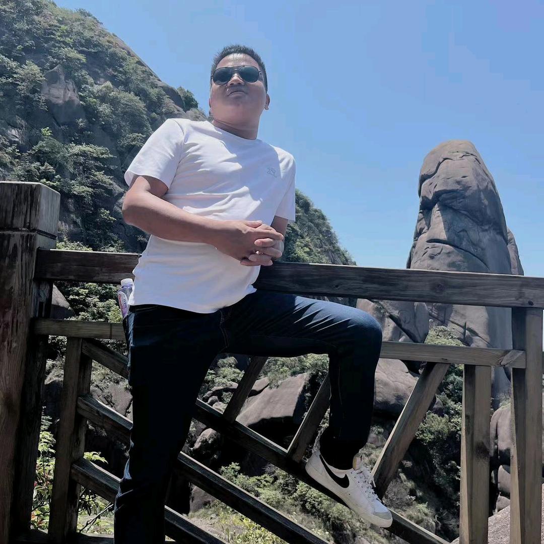 收废品的小哥哥96203