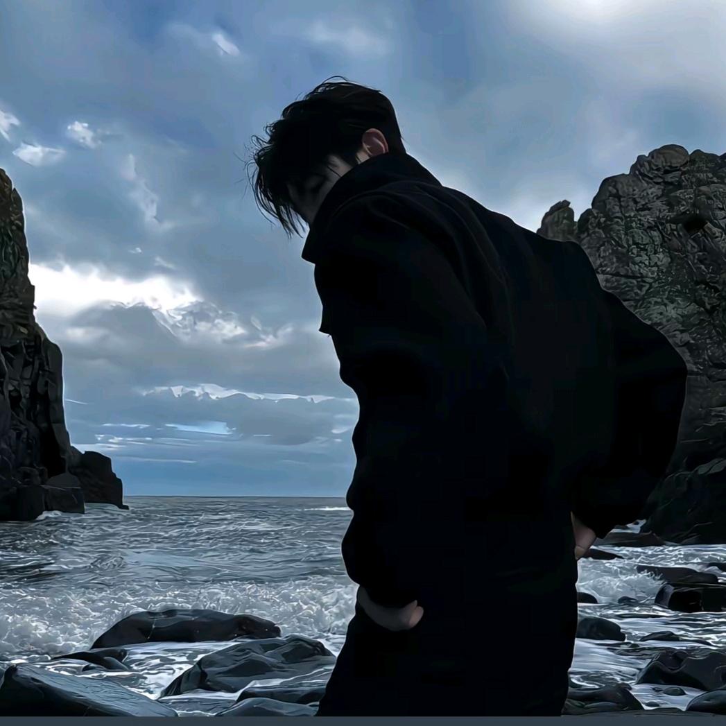 Ծ‸Ծ秋风微凉(⑉°з°)-♡