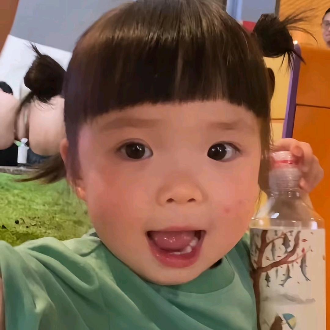 嘿嘿哈哈