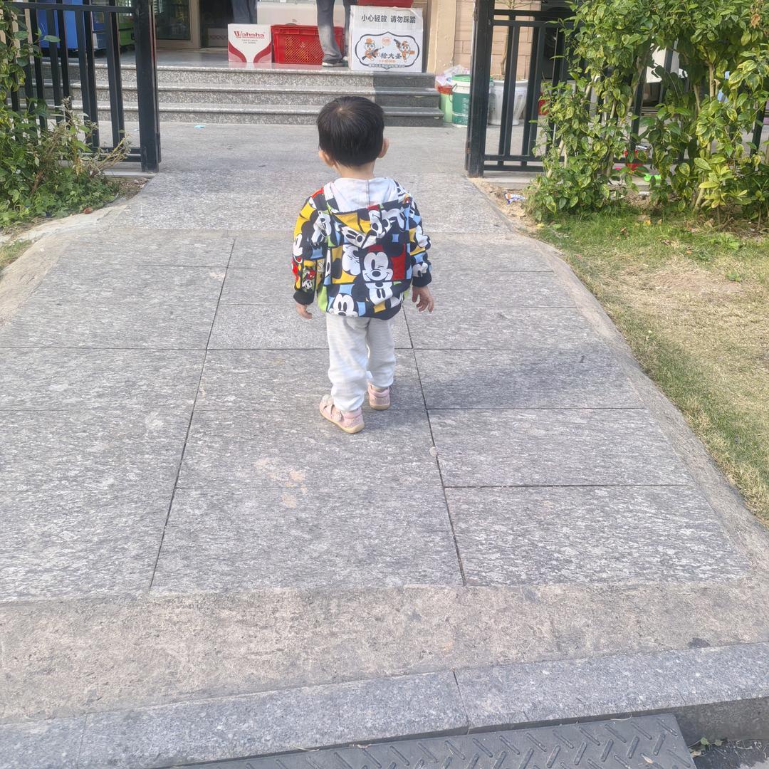 妍宝妈妈