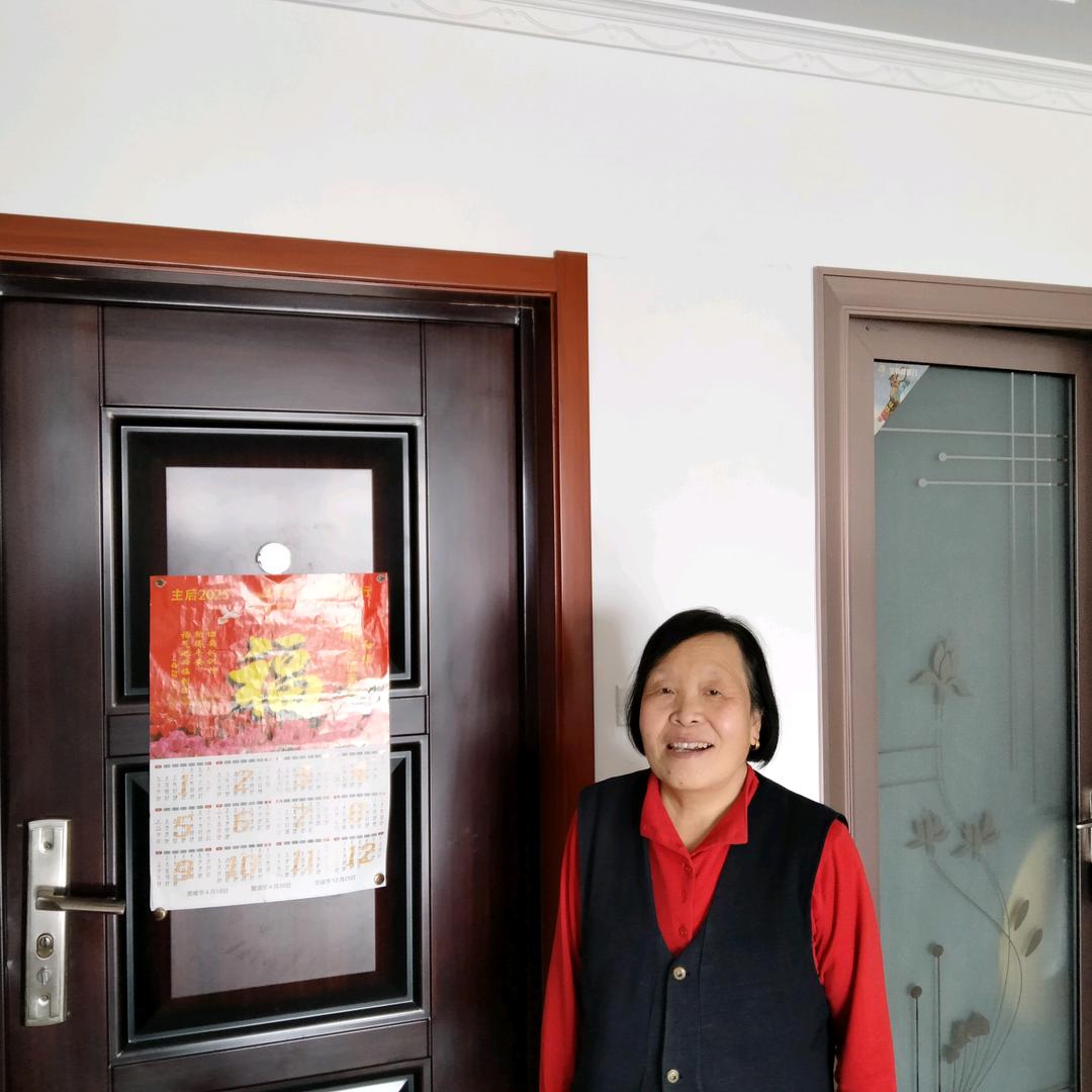 古月胡姊妹