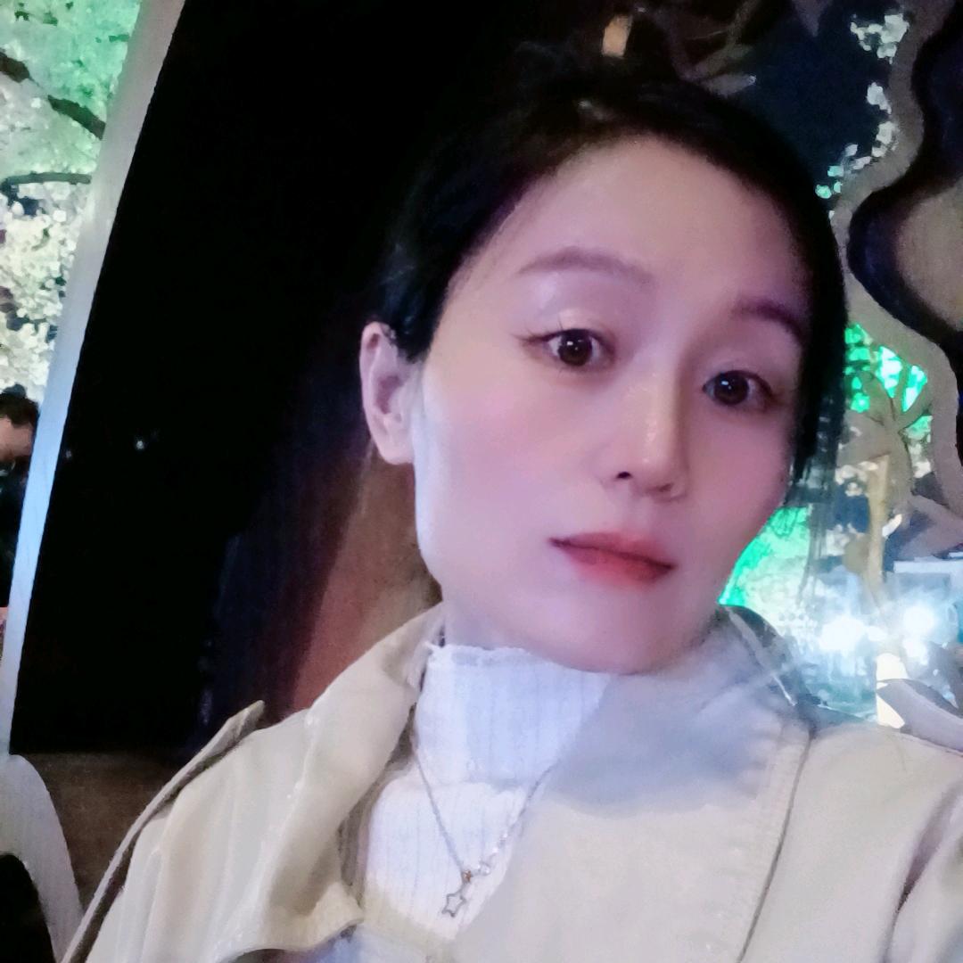 岩忆毅