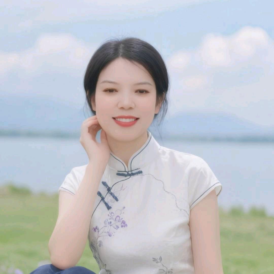 梧桐花开的自留地